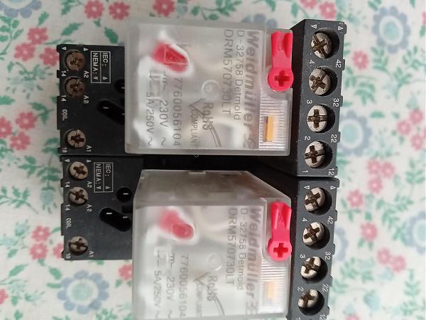Продам Реле weidmuller d-32758 detmold 2 шт