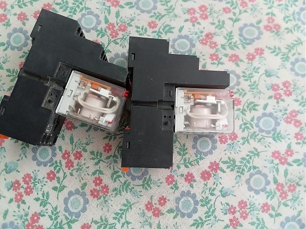 Продам Реле weidmuller d-32758 detmold 2 шт