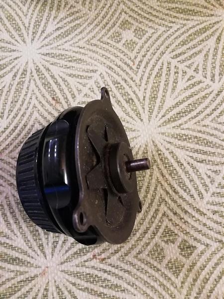 Продам Верньер 100/1