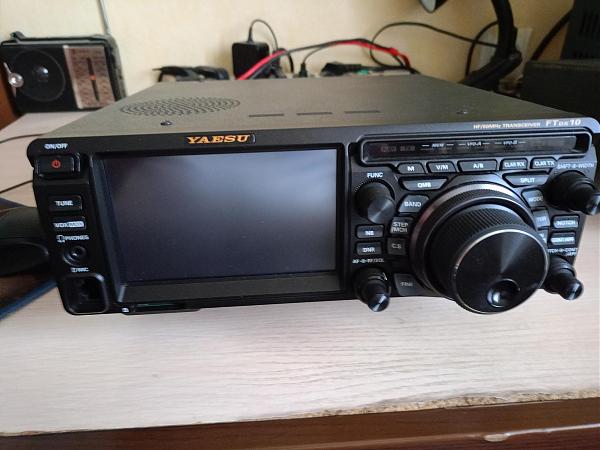 Продам Yaesu FTdx10