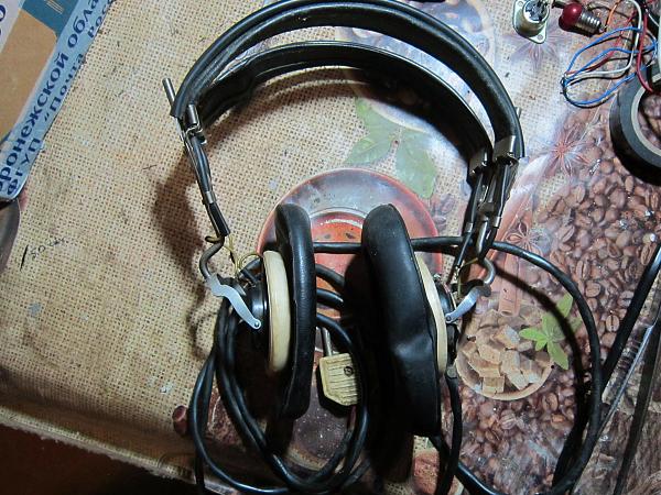 Продам Советскии авиационные наушники-3 пары