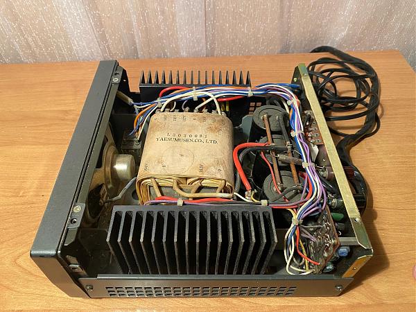 Продам Yaesu FP-700