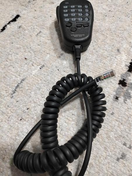 Продам Yaesu ft-8800e