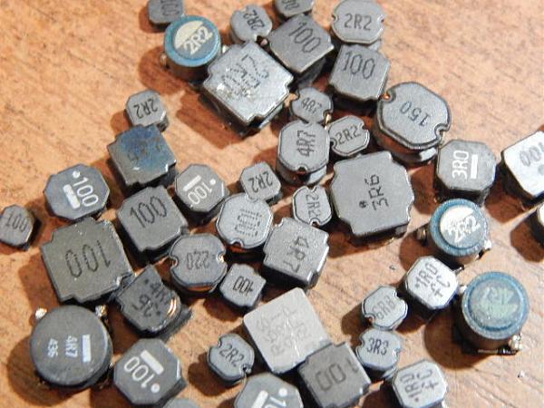 Продам Катушки на ферритах, мини, набор.(21,7 гр)