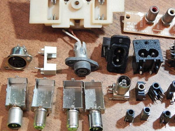 Продам Гнёзда набор, разные