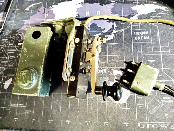 Продам Танковый телеграфный ключ рации 10-РТ танк т34