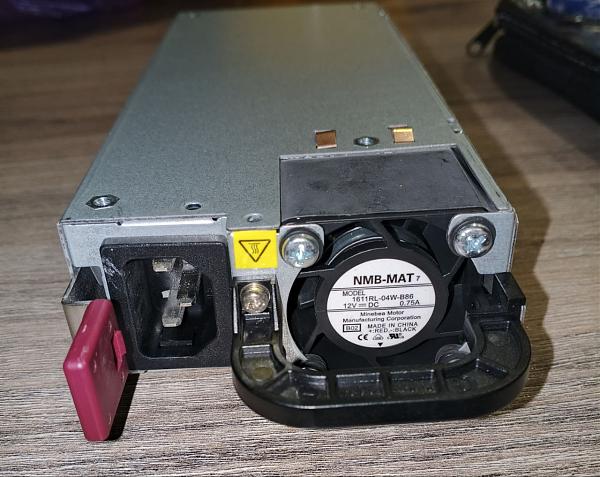 Продам Блок питания 13.8 V 38 A