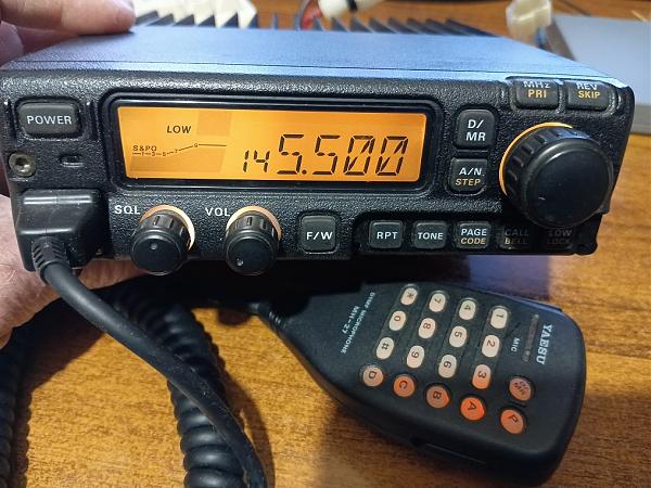 Продам Alinco dr 430 Eaesu ft2500