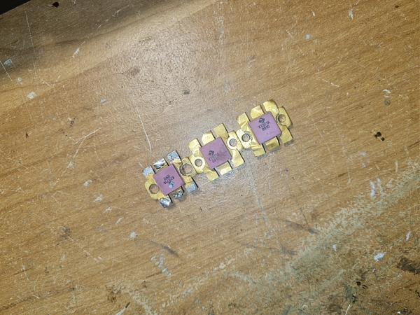 Продам Усилитель SG-400