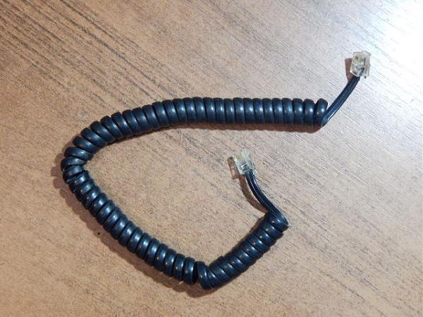 Продам Провода витые от телефонной рубки(2 шт)