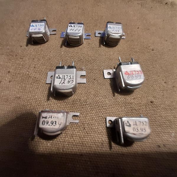 Продам Стеклоферритовые головы для кассетных магнитофонов