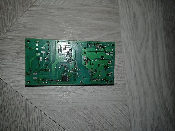 Подарю Транзисторы, блоки питания +/15В, +5В сетевые