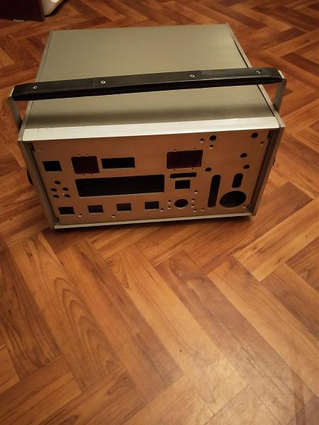 Продам корпуса для УМ