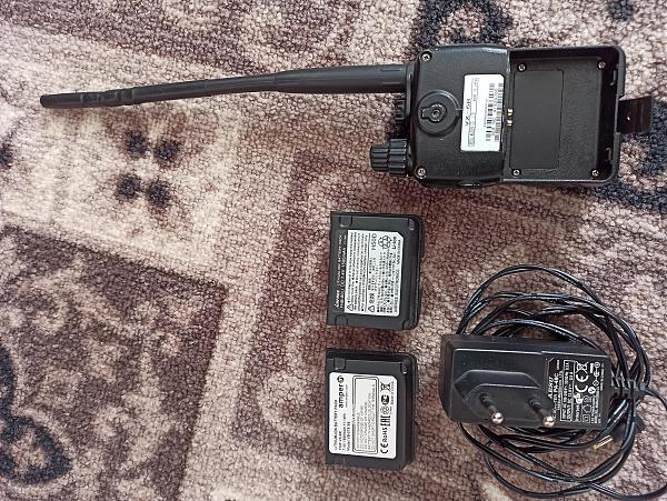 Продам Yaesu vx6r