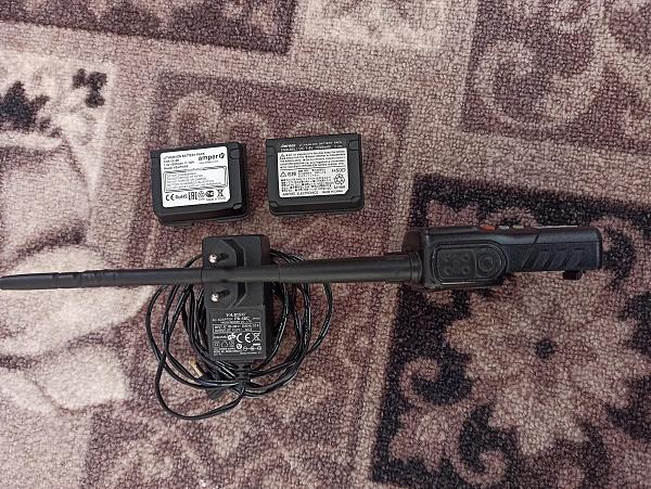 Продам Yaesu vx6r