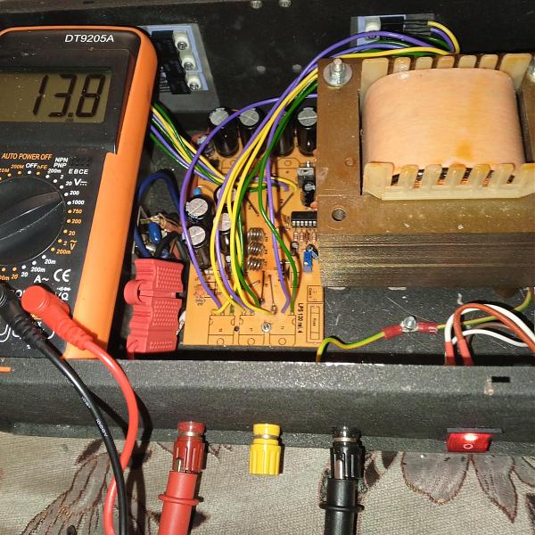 Продам Блок питания 13.8в/30А трансформаторный