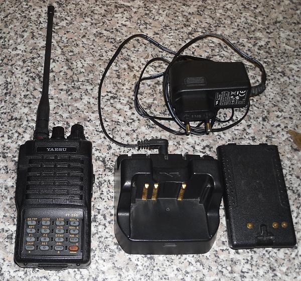 Продам Yaesu FT-250R + Standard C168