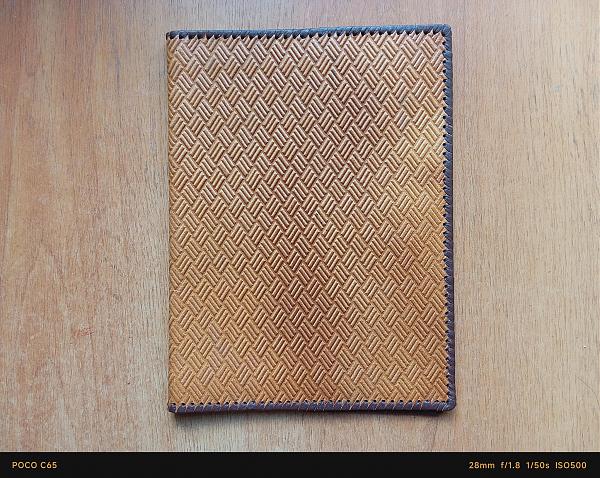 Продам Кожаная обложка для книг