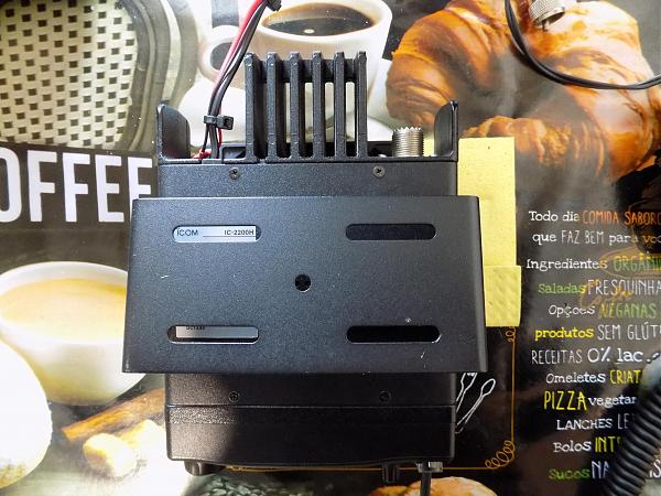 Продам Icom - 2200h