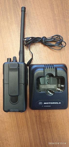 Продам Motorola CP-50