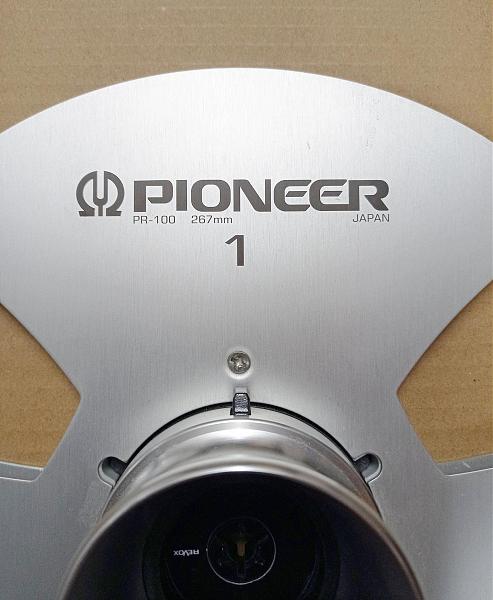 Продам Катушка Pioneer 267 mm для магнитофона