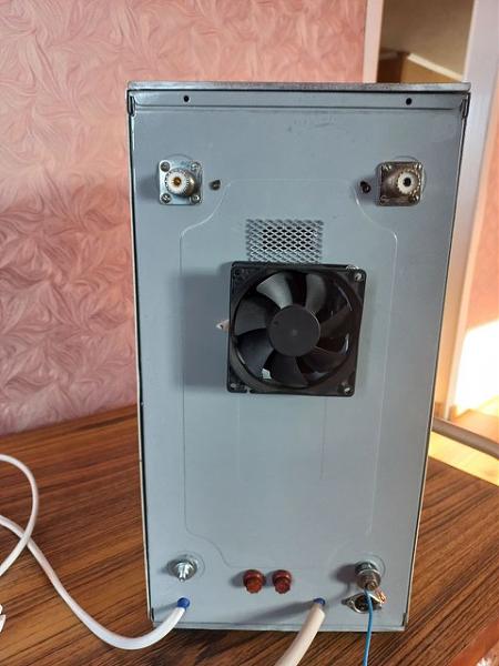 Продам Усилитель