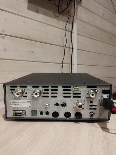 Продам Kenwood TS-2000