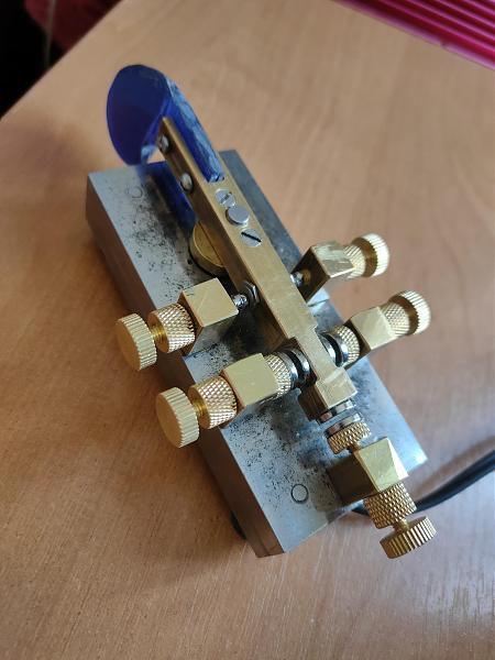 Продам Телеграфный ключ