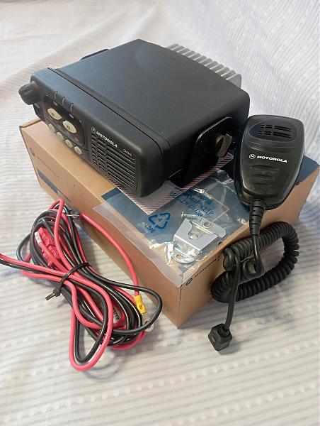 Продам Радиостанция Motorola GM340