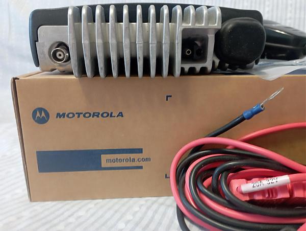 Продам Радиостанция Motorola GM340