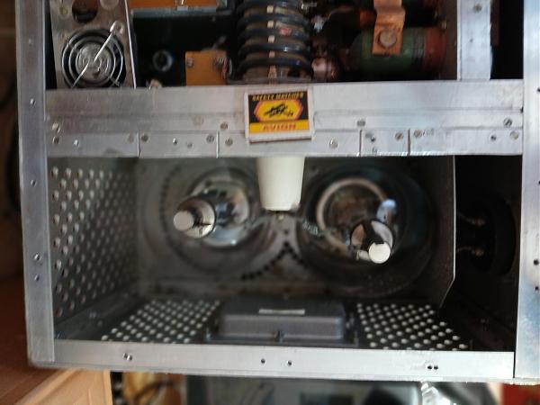 Продам УМ на двух ГУ46 1500 ватт