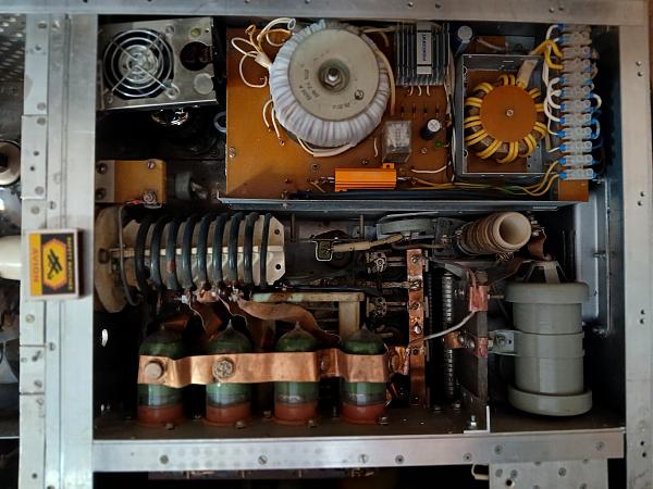 Продам УМ на двух ГУ46 1500 ватт