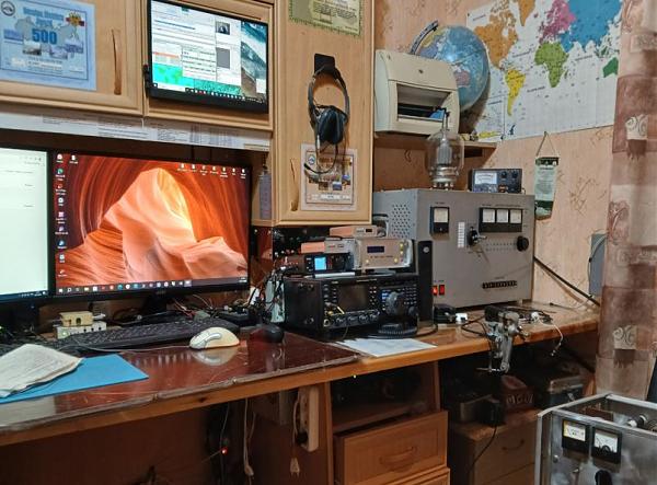 Продам УМ на двух ГУ46 1500 ватт