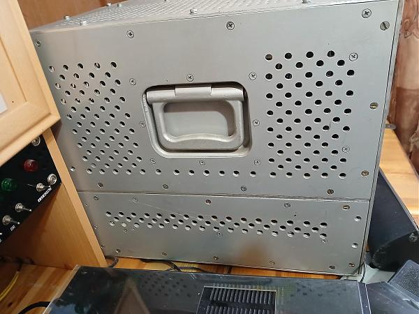 Продам УМ на двух ГУ46 1500 ватт