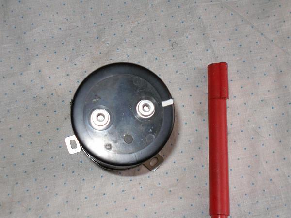 Продам Конденсатор 3900мкФ х 400В