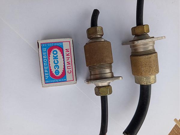 Продам ВЧ разъёмы от Р-140
