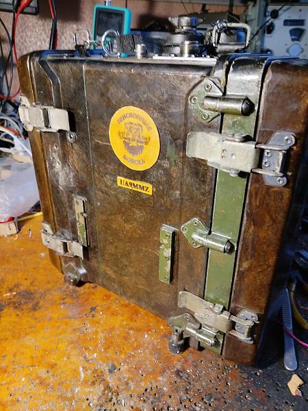 Продам Вседиапазонный КВ трансивер-сувенир