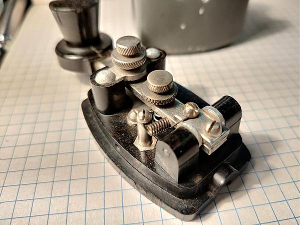 Продам Телеграфный ключ