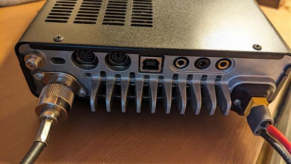 Продам Yaesu FT-891