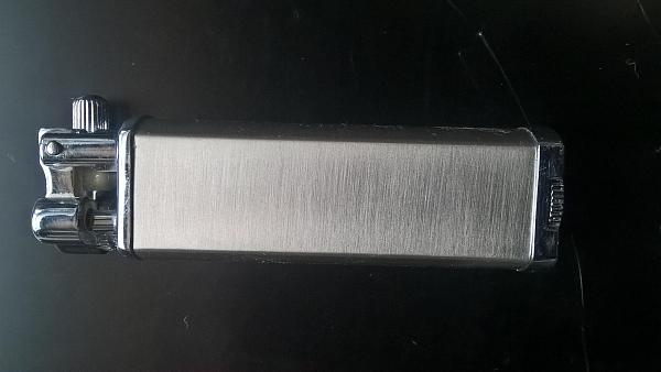 Продам Зажигалка газовая Yibao,Япония