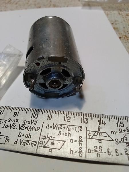 Продам Электродвигатель C29-18/dc12v с патроном