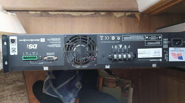 Продам Crown DSi1000 Усилитель 2x500Вт