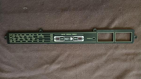 Продам Магнитола . На запчасти