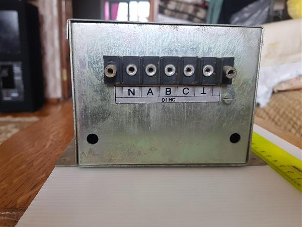 Продам Сетевой фильтр для трех фазного питания