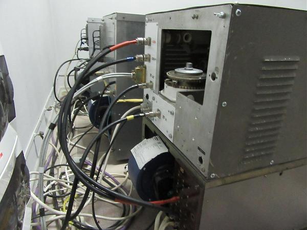 Продам УМ на базе Р-140, на выходе ГУ-78Б