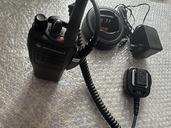 Продам Motorola GP340 VHF 136-174Мгц