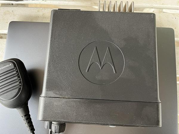 Продам Рация motorola DM 3601 403-470 MHz 25 ватт