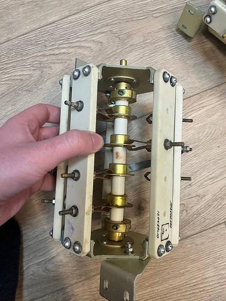 Продам ножевые переключатели