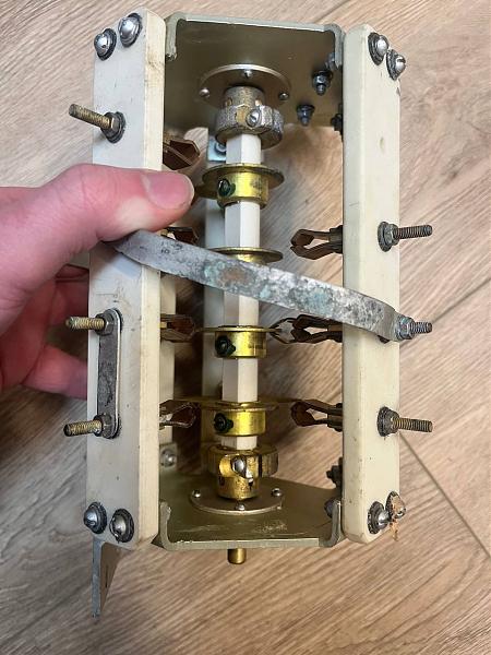 Продам ножевые переключатели