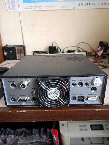 Продам Yaesu FTdx10